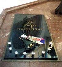 Hrob J. A. Komenskho v Naardenu